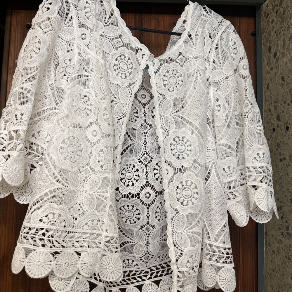 Rabbit Rabbit Rabbit White Lace Top